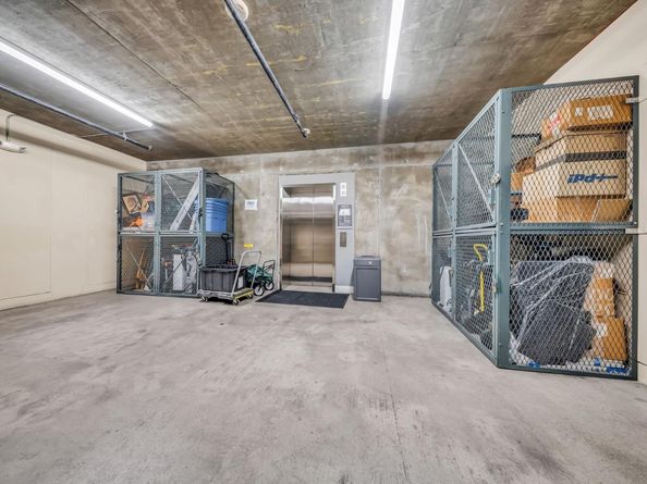 438 W Grand Avenue 615, Oakland CA 94612