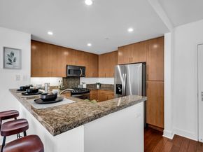 438 W Grand Avenue 615, Oakland CA 94612