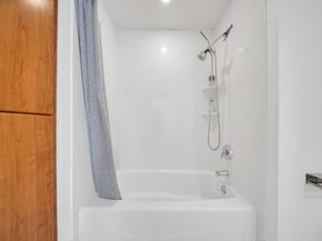 438 W Grand Avenue 615, Oakland CA 94612