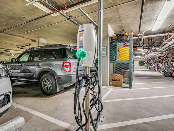 438 W Grand Avenue 615, Oakland CA 94612