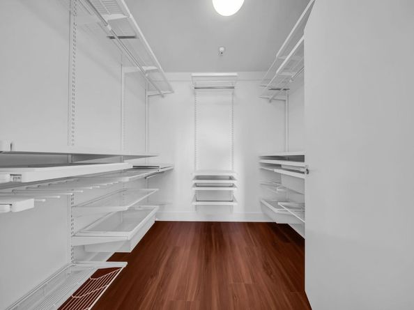 438 W Grand Avenue 615, Oakland CA 94612