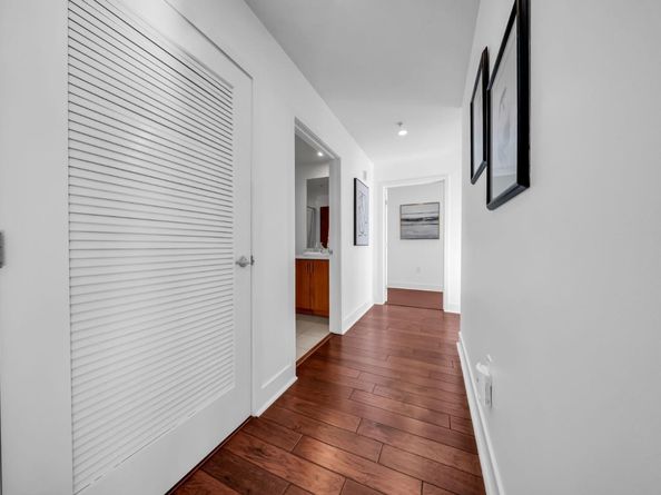 438 W Grand Avenue 615, Oakland CA 94612