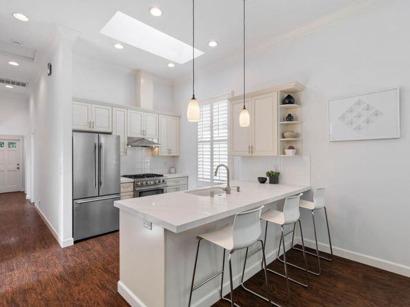 141 N Almaden Boulevard, San Jose CA 95110