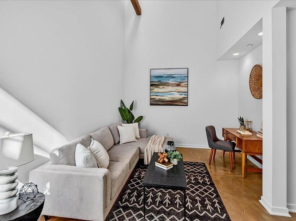 580 Manzana Place, San Jose CA 95112