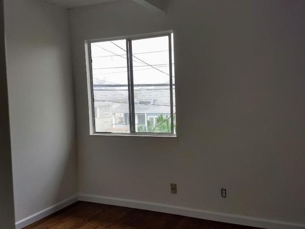 5963 Maccall, Oakland CA 94609