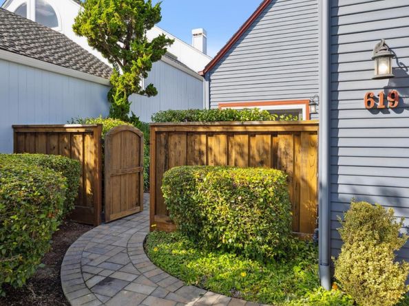 619 Mystic Lane, Foster City CA 94404