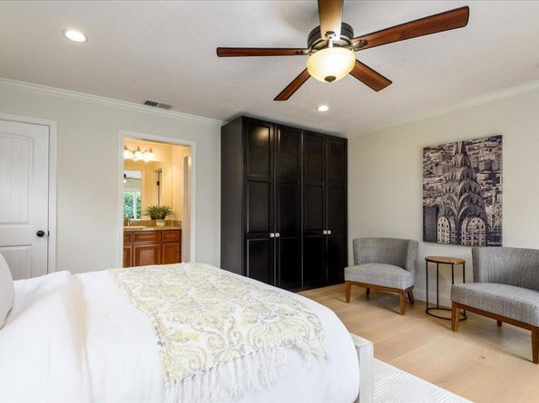 2718 Ohio Avenue, Redwood City CA 94061
