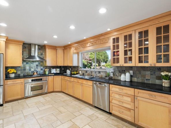 18400 Overlook Road 56, Los Gatos CA 95030