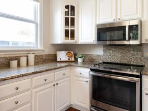 1237 Capuchino Avenue 7, Burlingame CA 94010
