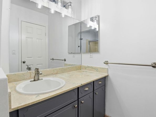 3375 Norton Way 5, Pleasanton CA 94566