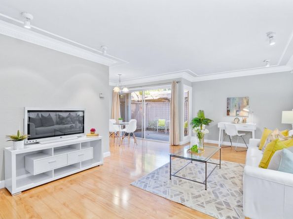 280 Easy Street 403, Mountain View CA 94043