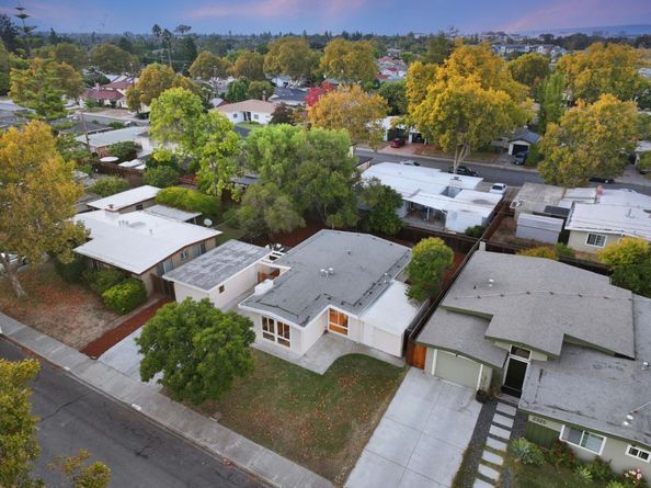 375 N 3rd Street 3, Campbell CA 95008