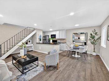 375 N 3rd Street