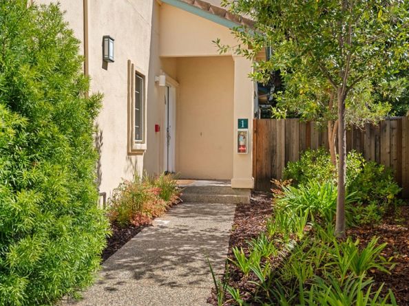 4173 El Camino Real 1, Palo Alto CA 94306