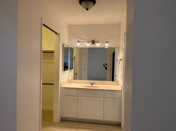 6204 Buena Vista Drive B, Newark CA 94560
