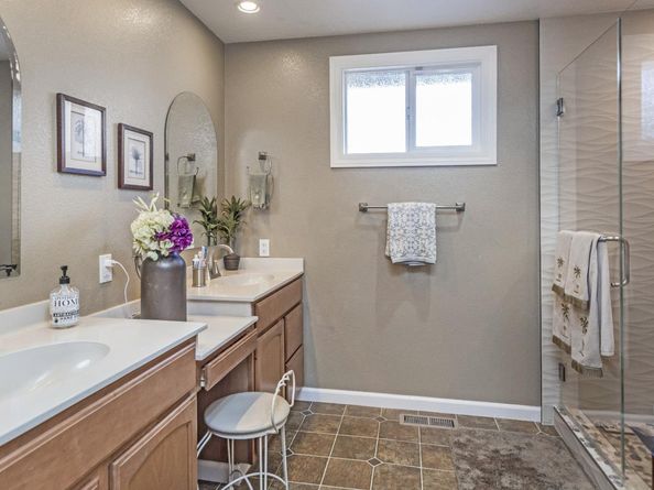 1006 ALMARIDA Drive, San Jose CA 95128