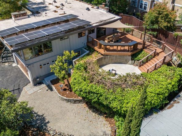 3996 Jefferson Avenue, Redwood City CA 94062