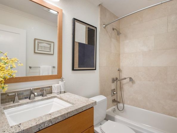 15 Calypso Ln, San Carlos CA 94070