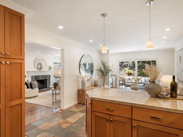 15 Calypso Ln, San Carlos CA 94070