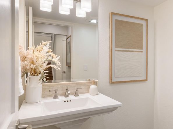 15 Calypso Ln, San Carlos CA 94070