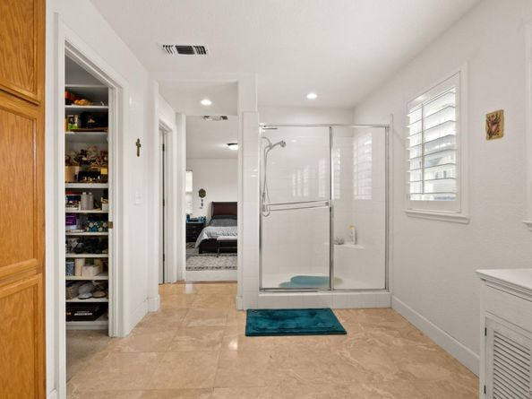 166 Kensington Circle, Hercules CA 94547