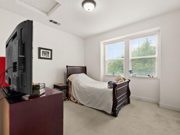 166 Kensington Circle, Hercules CA 94547