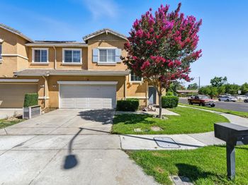 201 Ronan Avenue