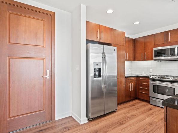 325 Berry Street 715, San Francisco CA 94158