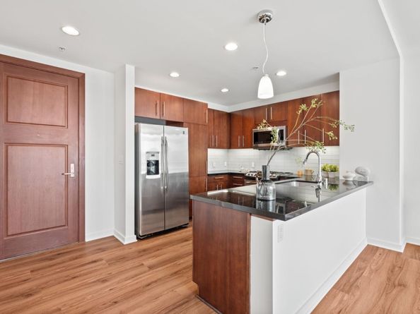 325 Berry Street 715, San Francisco CA 94158