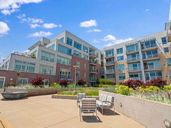 325 Berry Street 715, San Francisco CA 94158