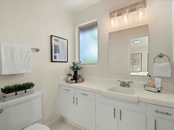 562 Dublin Way, Sunnyvale CA 94087