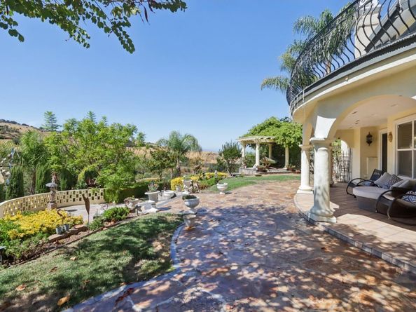 2180 Bellington Court, San Jose CA 95138