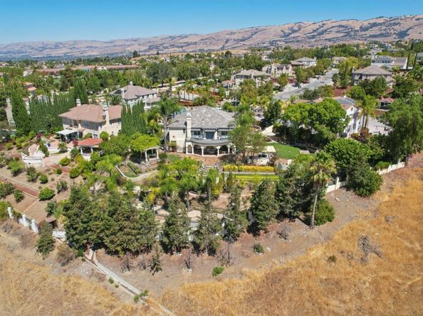 2180 Bellington Court, San Jose CA 95138