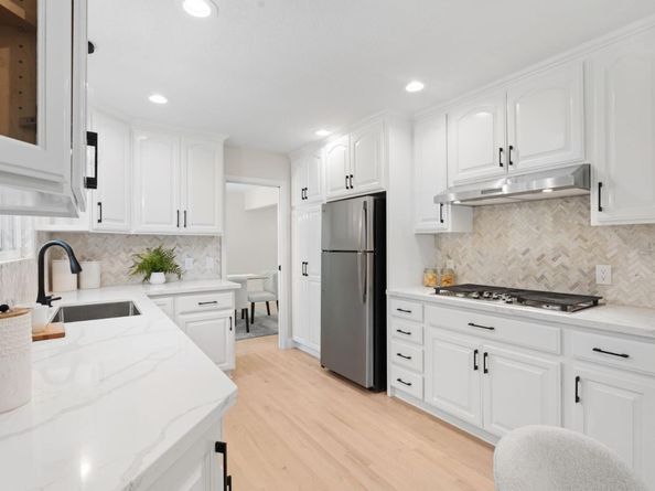 1049 Bigoak Court, San Jose CA 95129