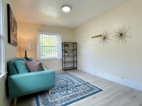 10923 Foothill Boulevard, Oakland CA 94605