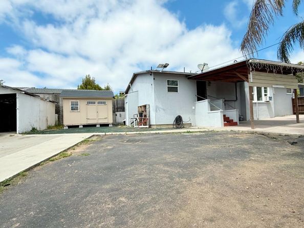 10923 Foothill Boulevard, Oakland CA 94605