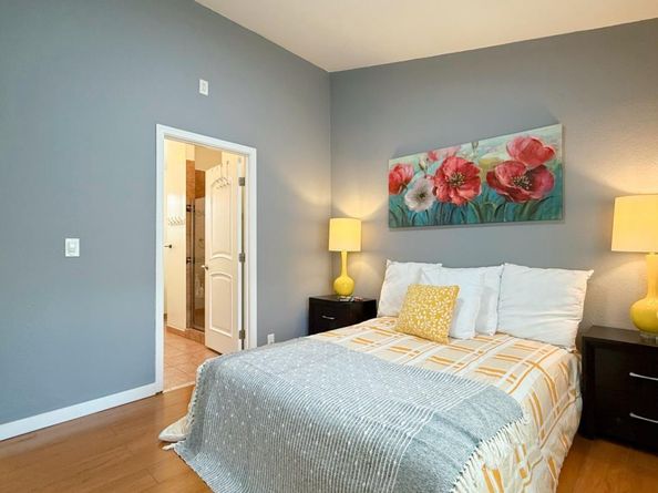 10923 Foothill Boulevard, Oakland CA 94605