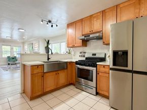 10923 Foothill Boulevard, Oakland CA 94605