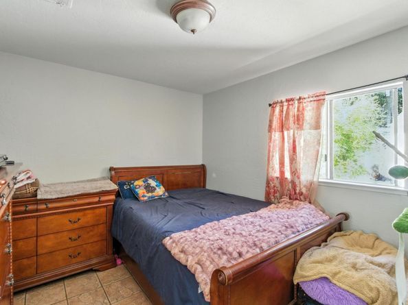 2273 Dumbarton Avenue, East Palo Alto CA 94303