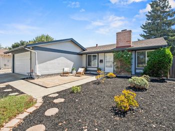 2293 Royaltree Circle