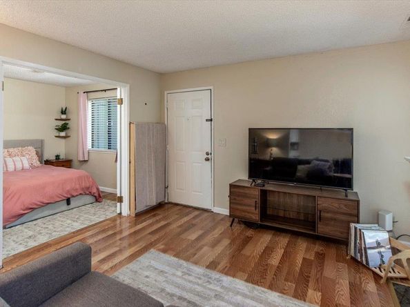 2305 La Terrace Circle, San Jose CA 95123