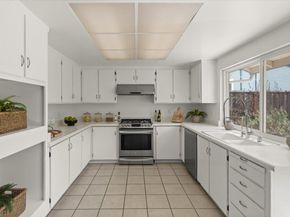 209 Calvin Place, Santa Cruz CA 95060