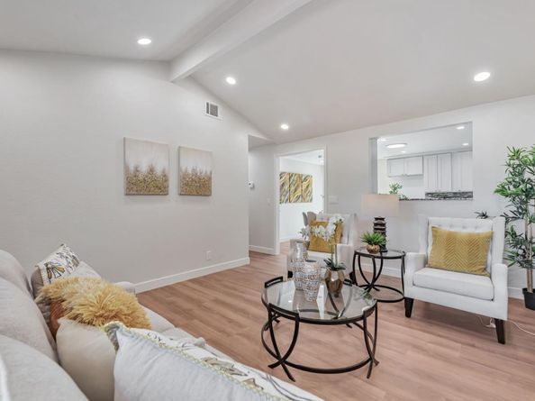 1897 Flickinger Avenue, San Jose CA 95131
