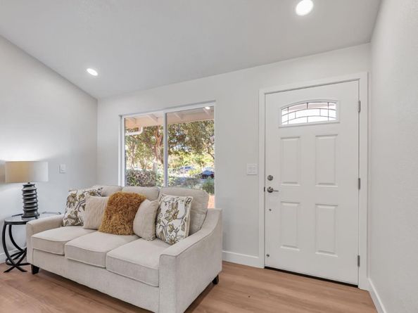 1897 Flickinger Avenue, San Jose CA 95131