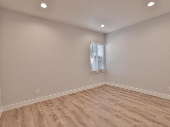 3519 Hoover Street, Redwood City CA 94063