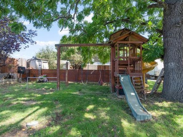 22 Heiner Road, Watsonville CA 95076