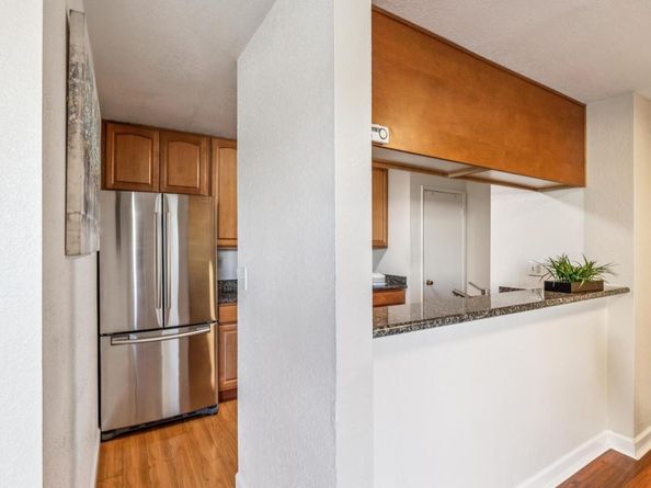 1 Appian Way 7051, South San Francisco CA 94080