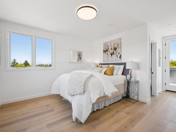 1433 Floribunda Avenue 2, Burlingame CA 94010