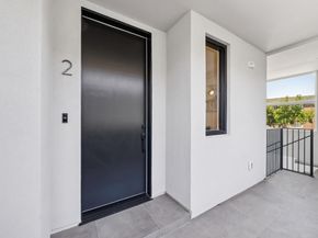 1433 Floribunda Avenue 2, Burlingame CA 94010