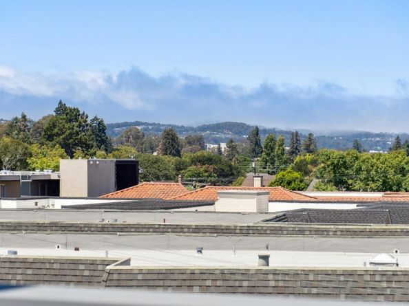 1433 Floribunda Avenue 2, Burlingame CA 94010